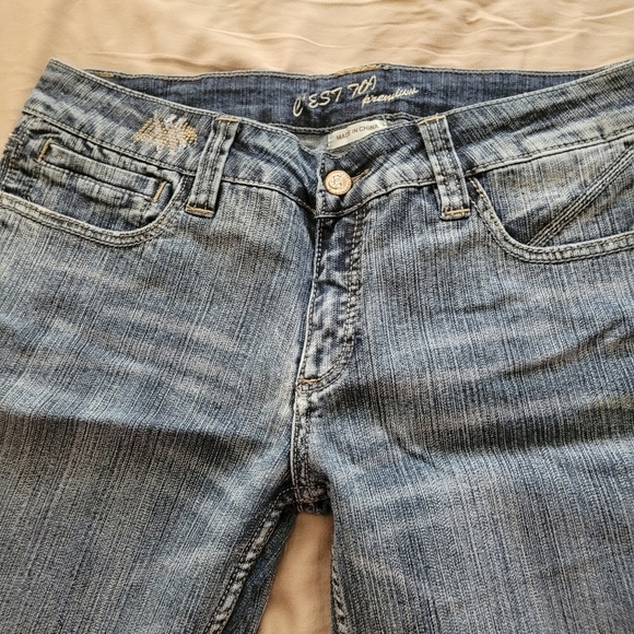 JEANS - Picture 5 of 6